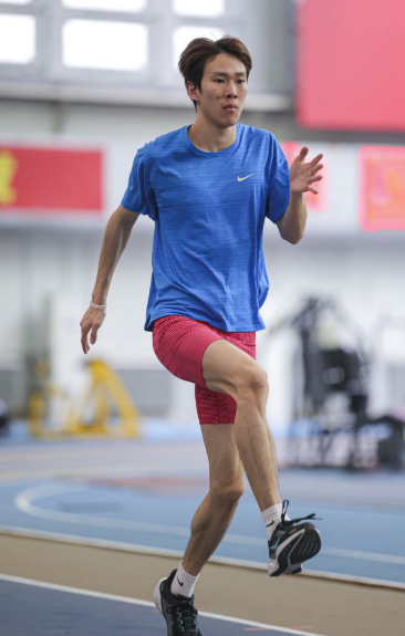 九游娱乐游戏乐享精彩时光